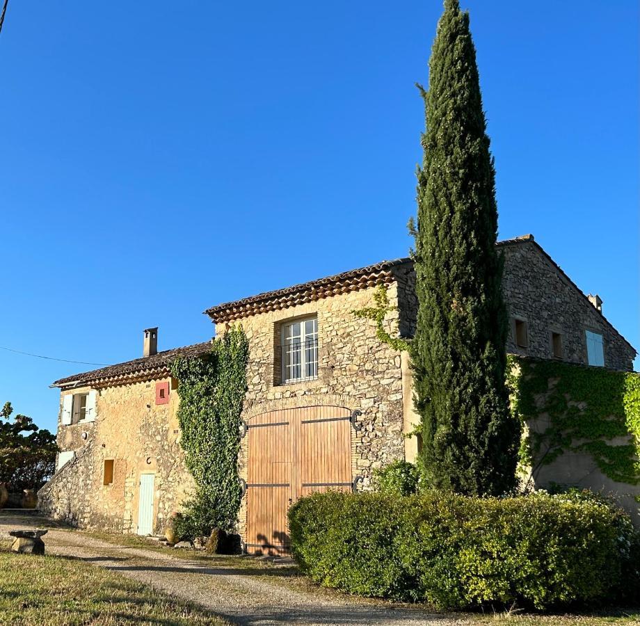 Chateau Du Grand Jas Entrecasteaux Exterior photo